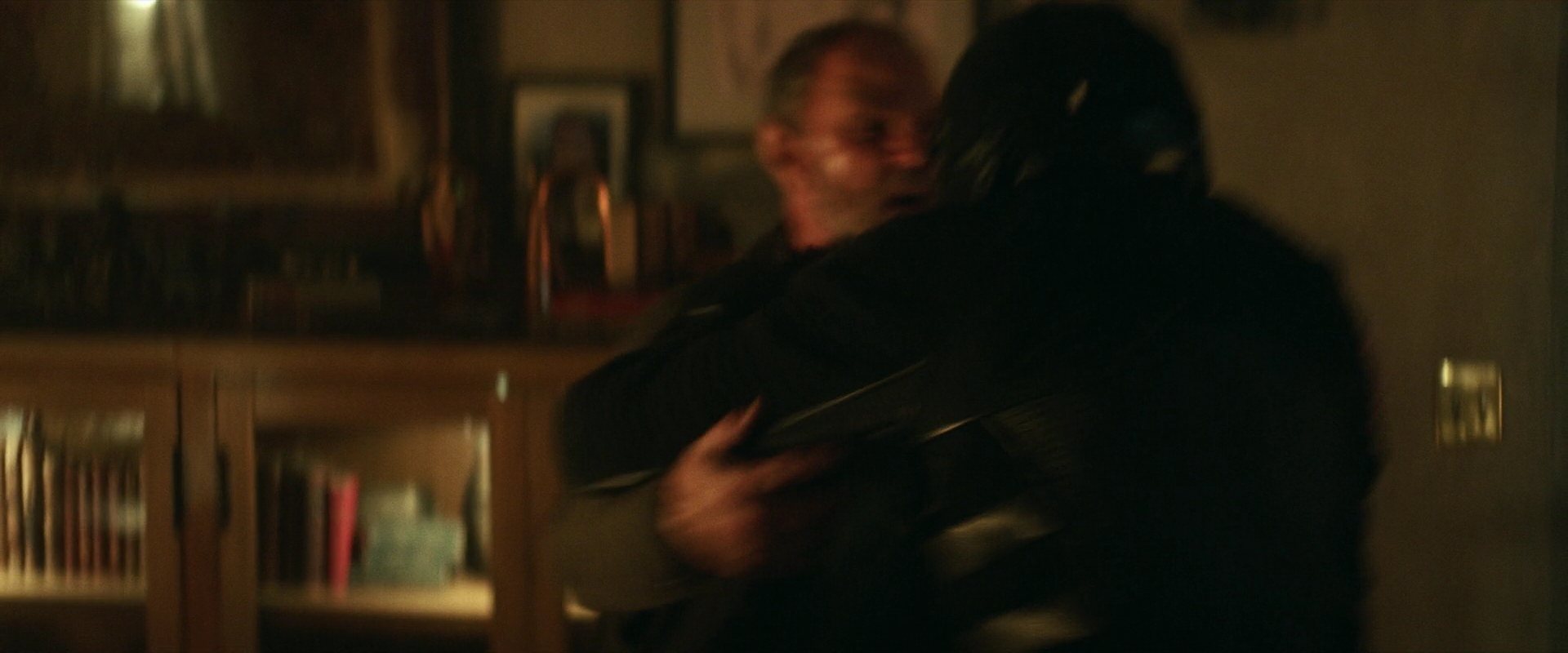 extant_StarTrek_PIC_1x03-TheEndIsTheBeginning_3114.jpg