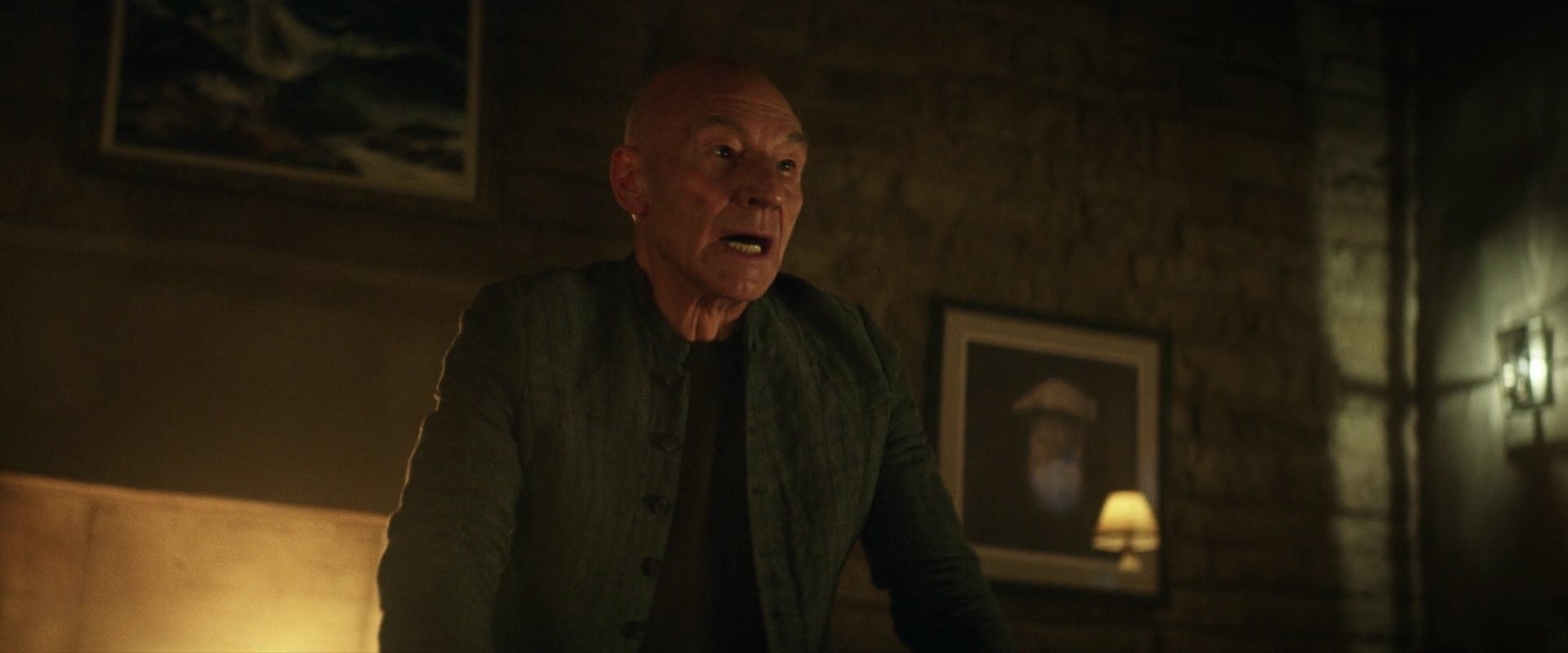extant_StarTrek_PIC_1x03-TheEndIsTheBeginning_3141.jpg