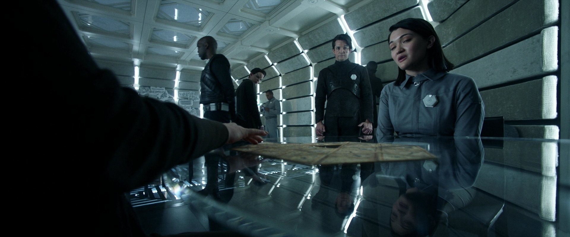 extant_StarTrek_PIC_1x03-TheEndIsTheBeginning_3381.jpg