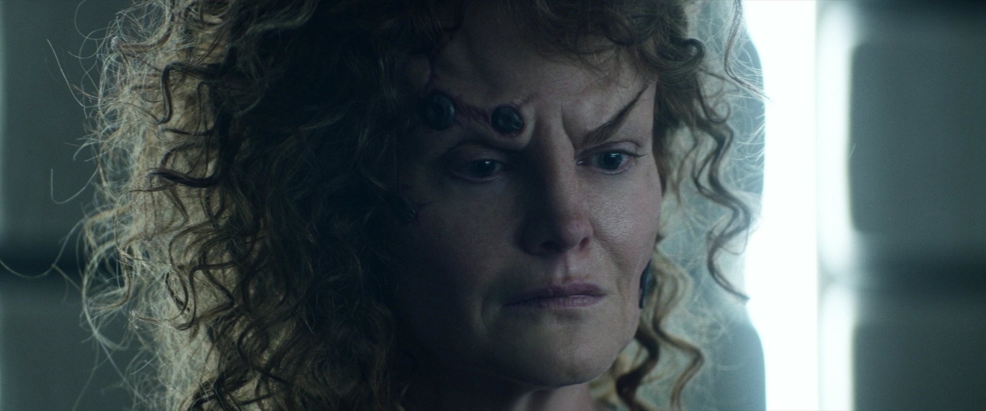 extant_StarTrek_PIC_1x03-TheEndIsTheBeginning_3538.jpg