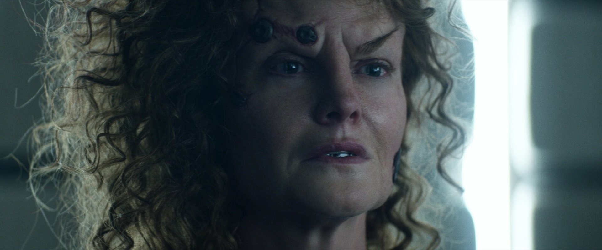 extant_StarTrek_PIC_1x03-TheEndIsTheBeginning_3546.jpg
