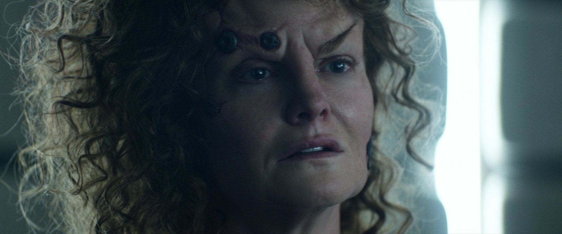 extant_StarTrek_PIC_1x03-TheEndIsTheBeginning_3550.jpg