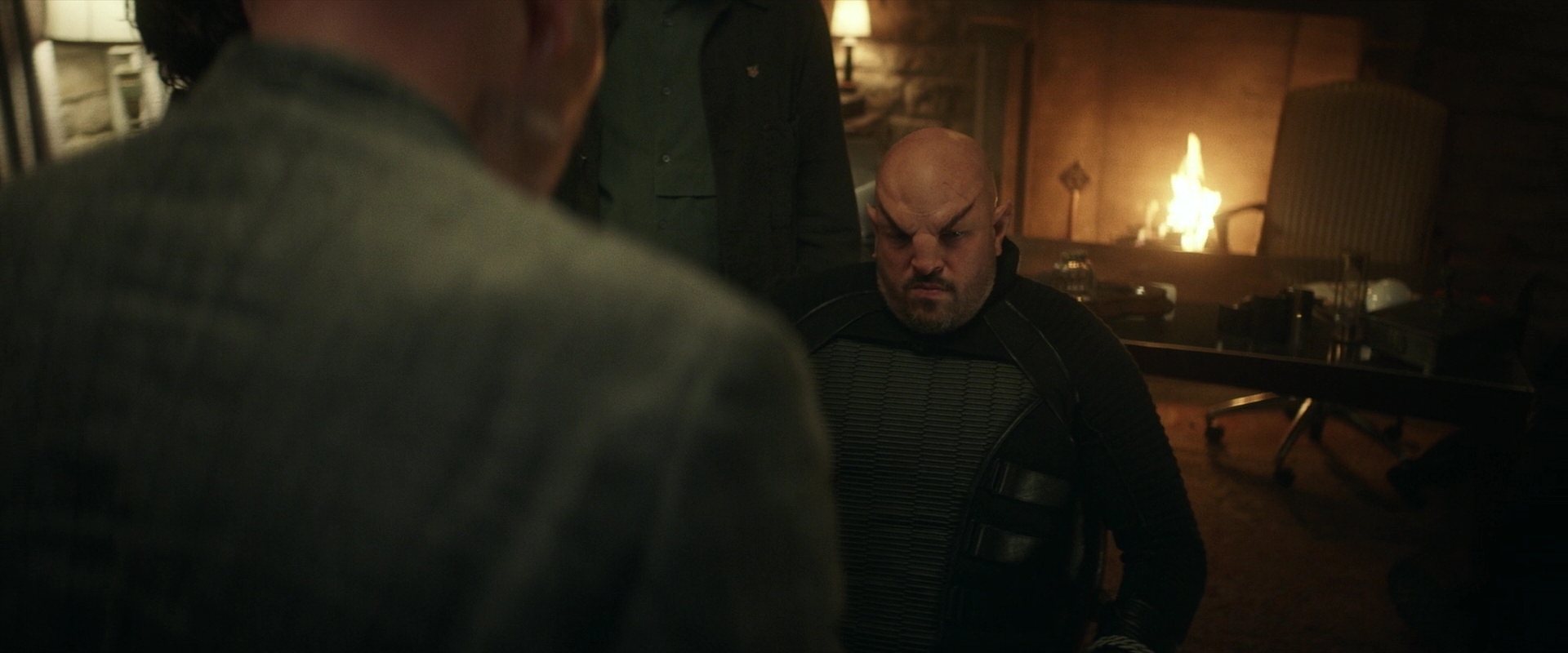 extant_StarTrek_PIC_1x03-TheEndIsTheBeginning_3564.jpg