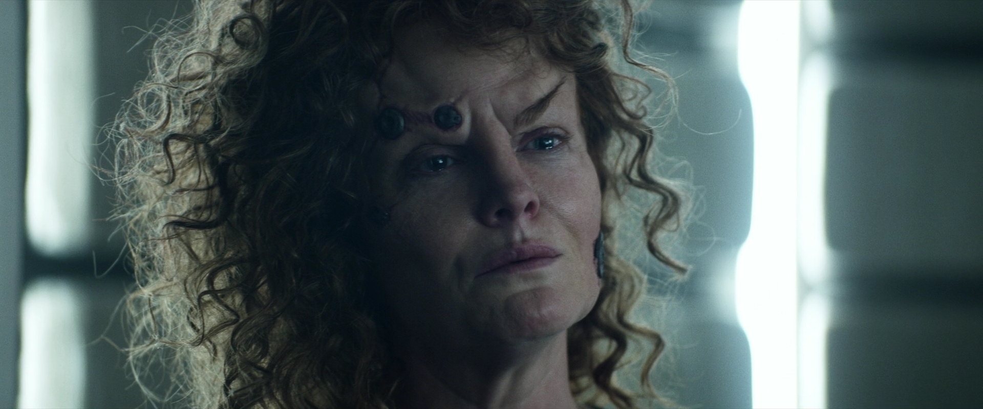 extant_StarTrek_PIC_1x03-TheEndIsTheBeginning_3594.jpg