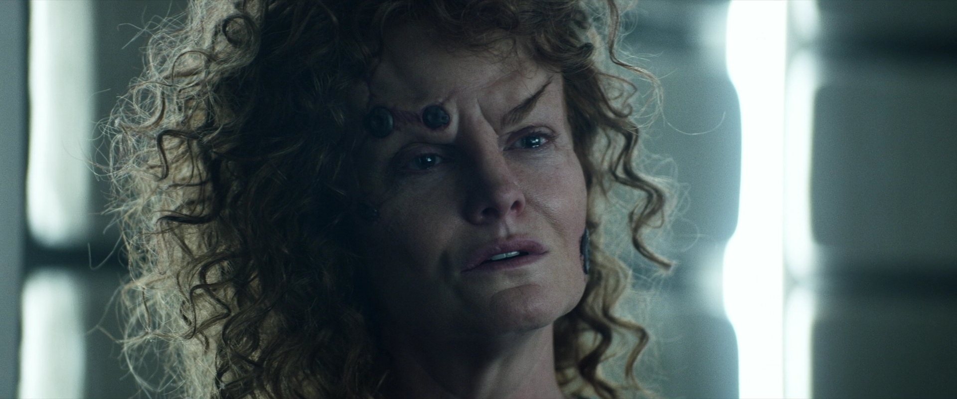 extant_StarTrek_PIC_1x03-TheEndIsTheBeginning_3595.jpg