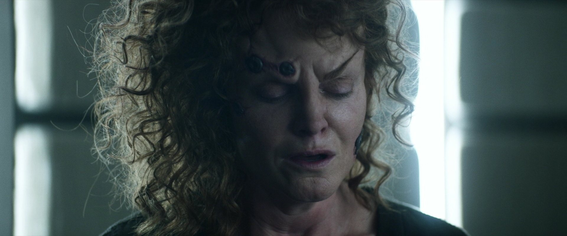 extant_StarTrek_PIC_1x03-TheEndIsTheBeginning_3657.jpg