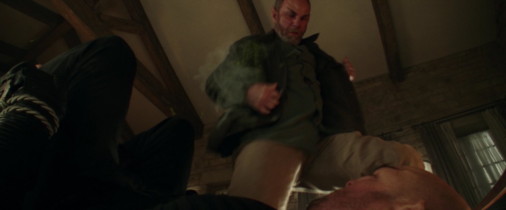 extant_StarTrek_PIC_1x03-TheEndIsTheBeginning_3787.jpg
