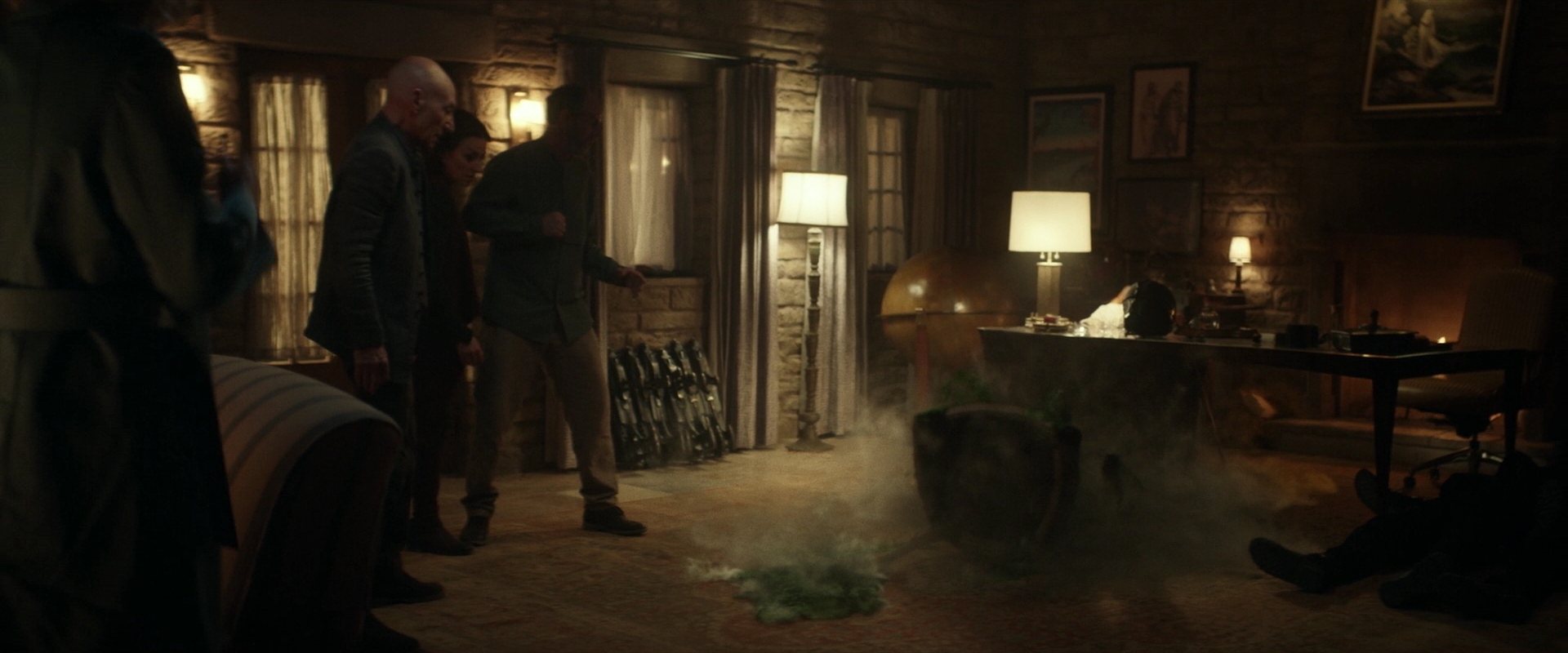 extant_StarTrek_PIC_1x03-TheEndIsTheBeginning_3798.jpg