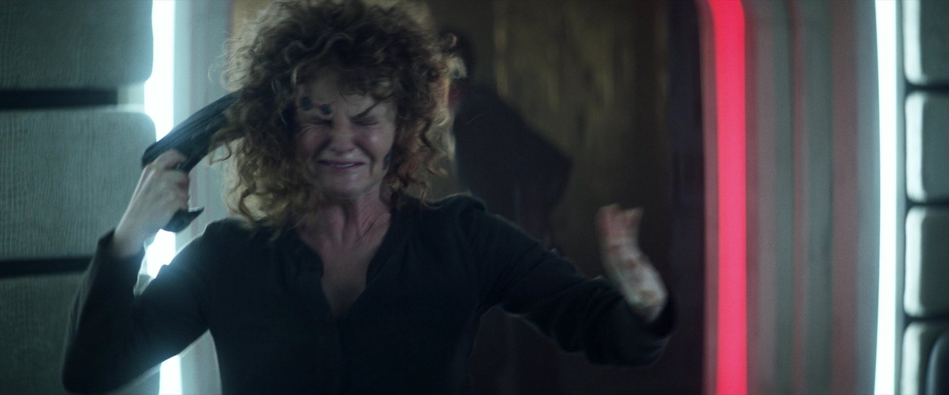extant_StarTrek_PIC_1x03-TheEndIsTheBeginning_3805.jpg
