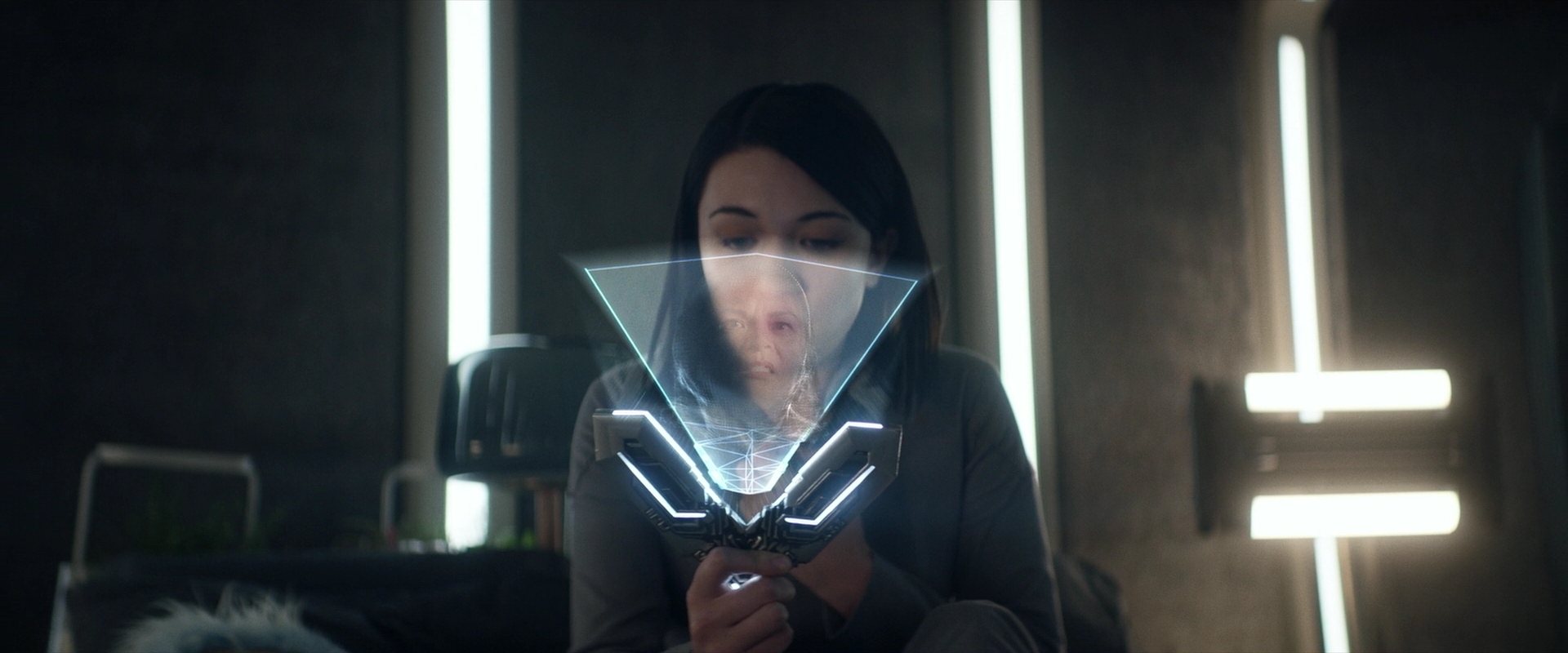 extant_StarTrek_PIC_1x03-TheEndIsTheBeginning_3884.jpg