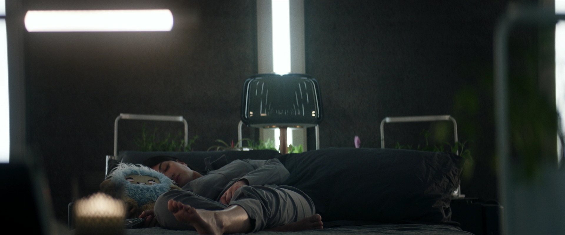 extant_StarTrek_PIC_1x03-TheEndIsTheBeginning_3940.jpg
