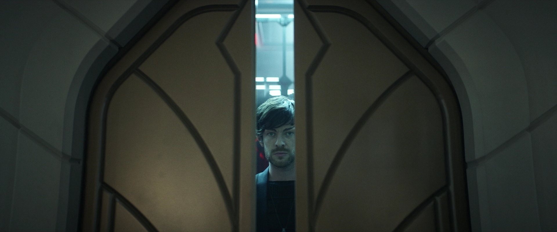 extant_StarTrek_PIC_1x03-TheEndIsTheBeginning_3949.jpg