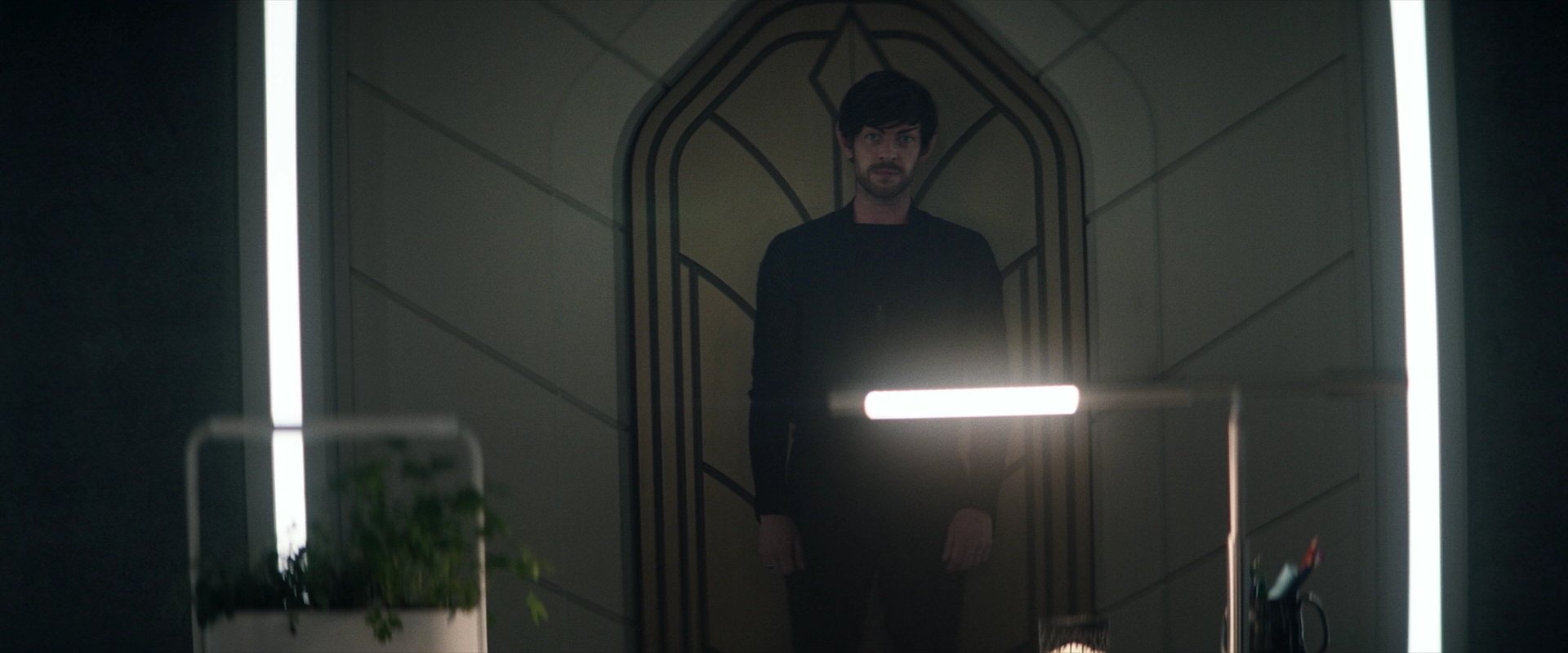 extant_StarTrek_PIC_1x03-TheEndIsTheBeginning_3966.jpg
