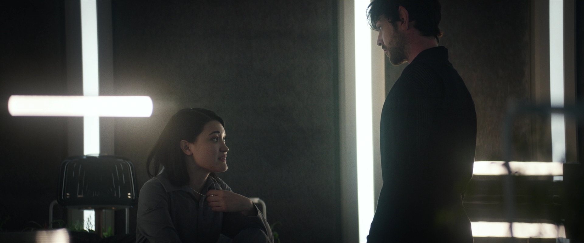 extant_StarTrek_PIC_1x03-TheEndIsTheBeginning_3995.jpg