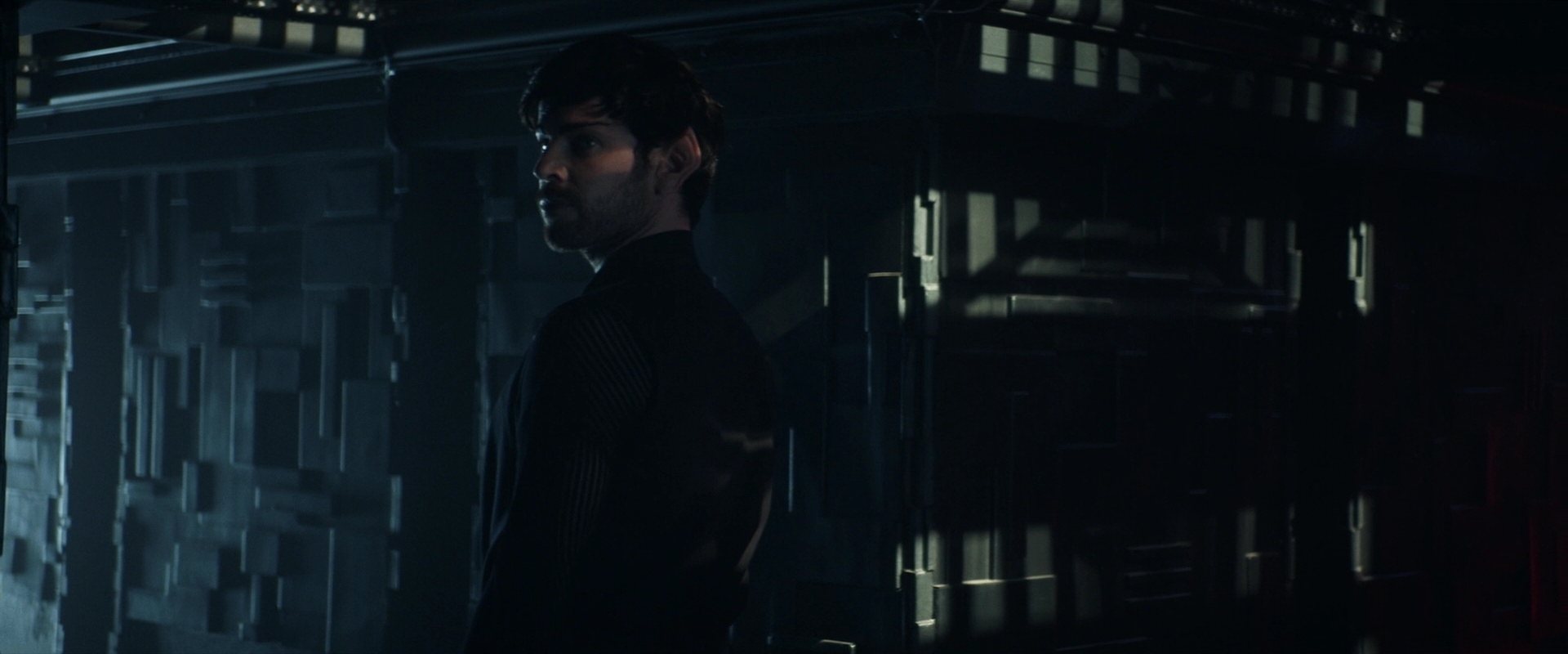 extant_StarTrek_PIC_1x03-TheEndIsTheBeginning_4244.jpg