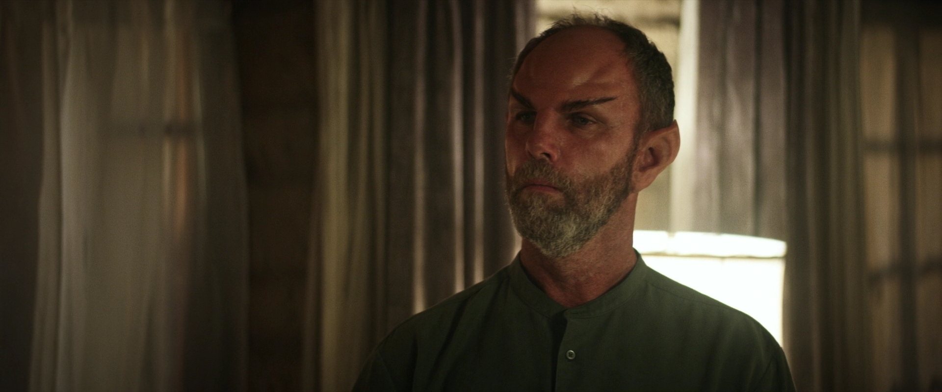 extant_StarTrek_PIC_1x03-TheEndIsTheBeginning_4364.jpg