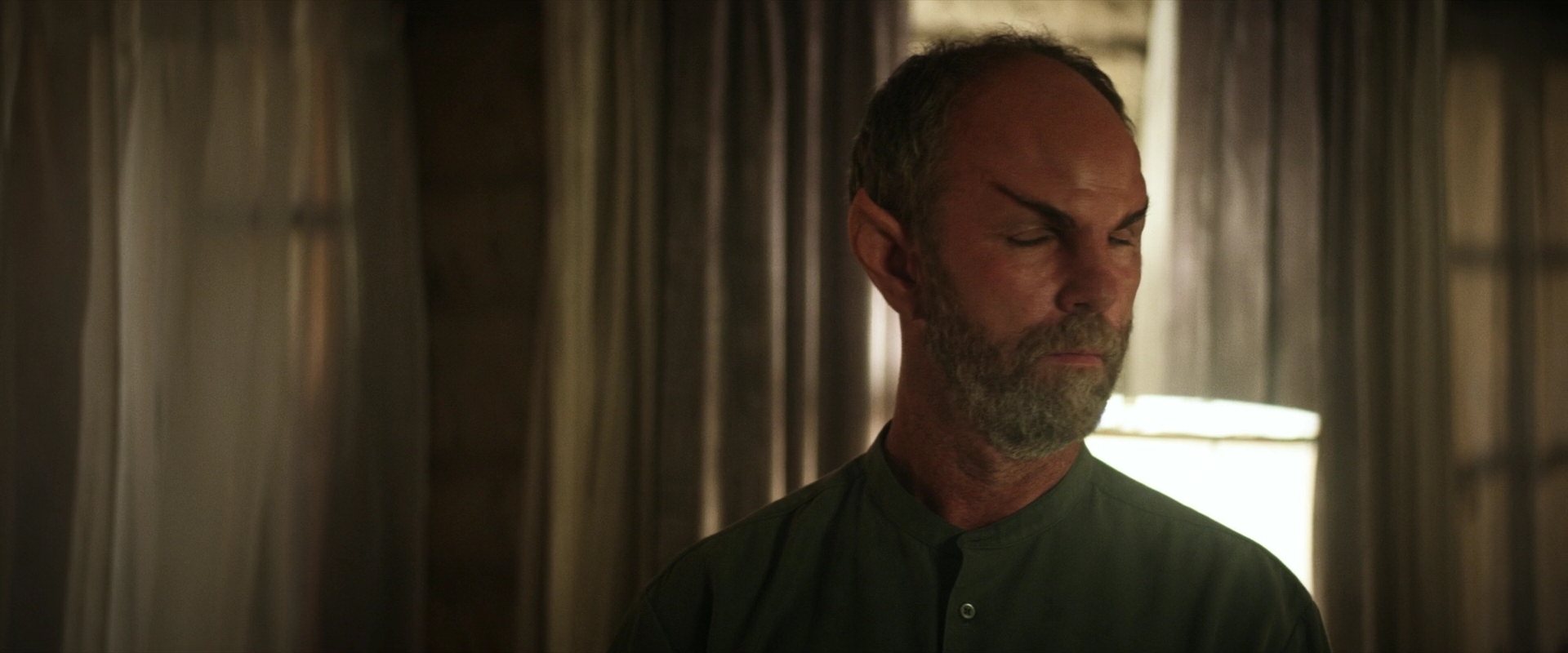 extant_StarTrek_PIC_1x03-TheEndIsTheBeginning_4424.jpg