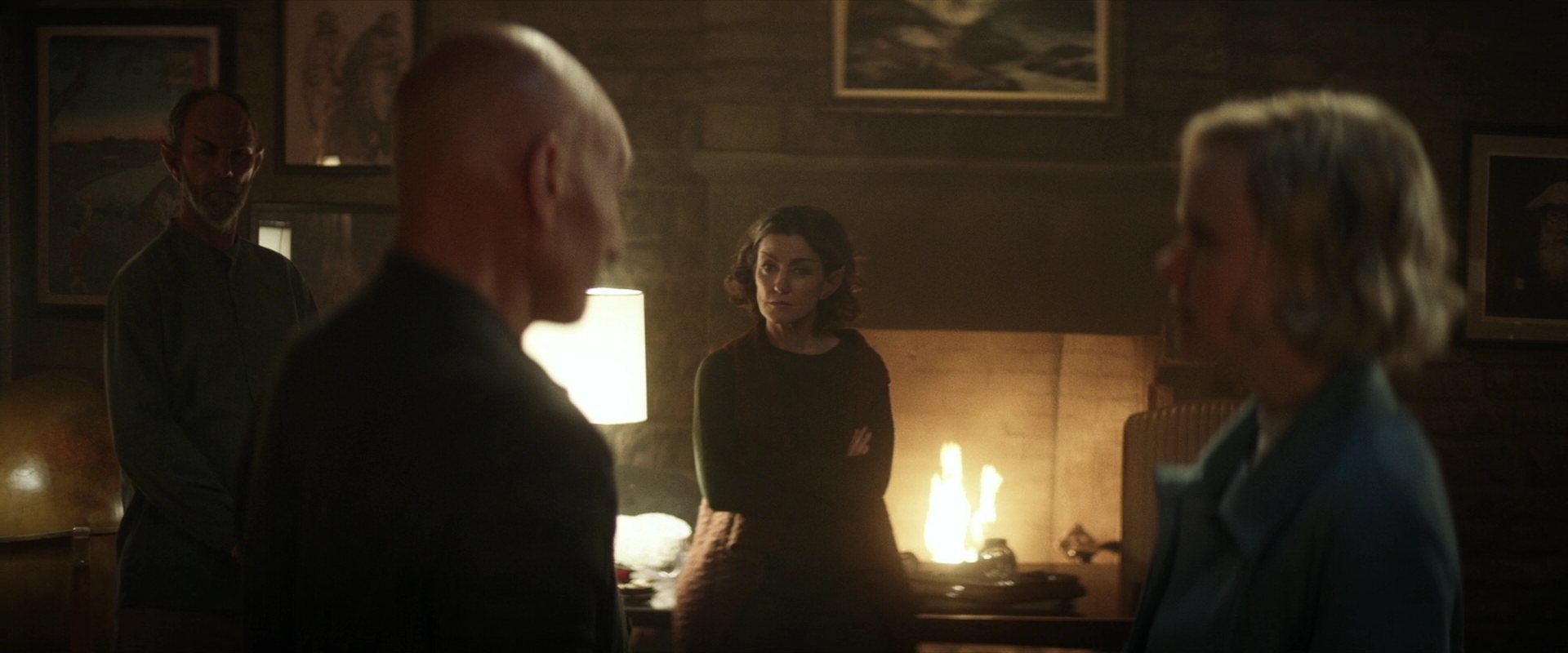 extant_StarTrek_PIC_1x03-TheEndIsTheBeginning_4428.jpg