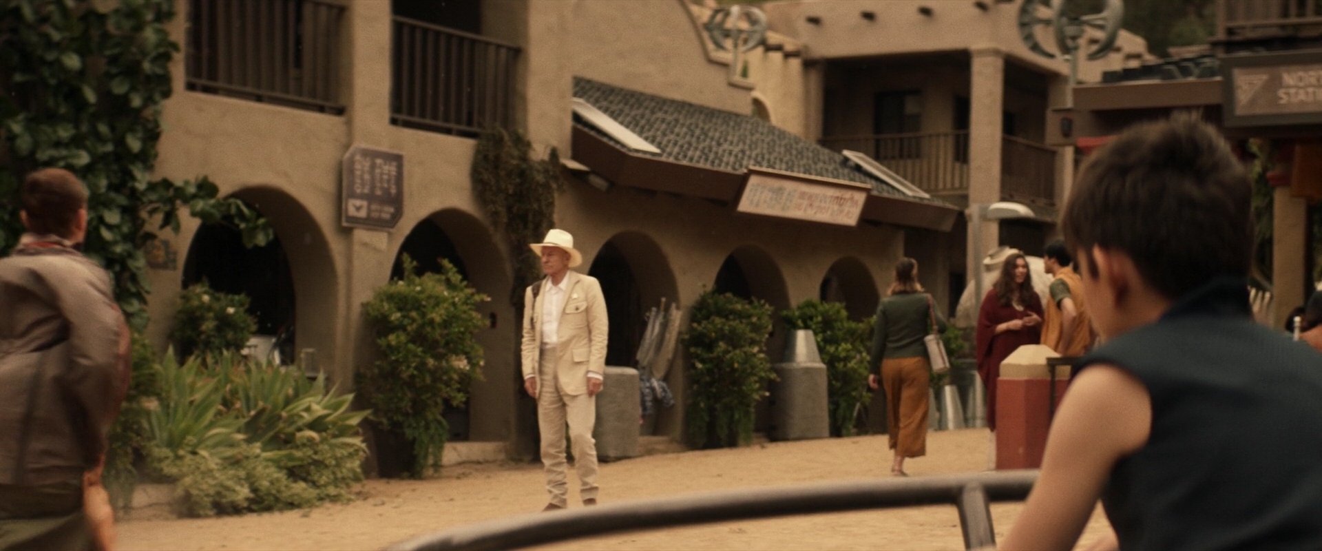 extant_StarTrek_PIC_1x04-AbsoluteCandor_0223.jpg