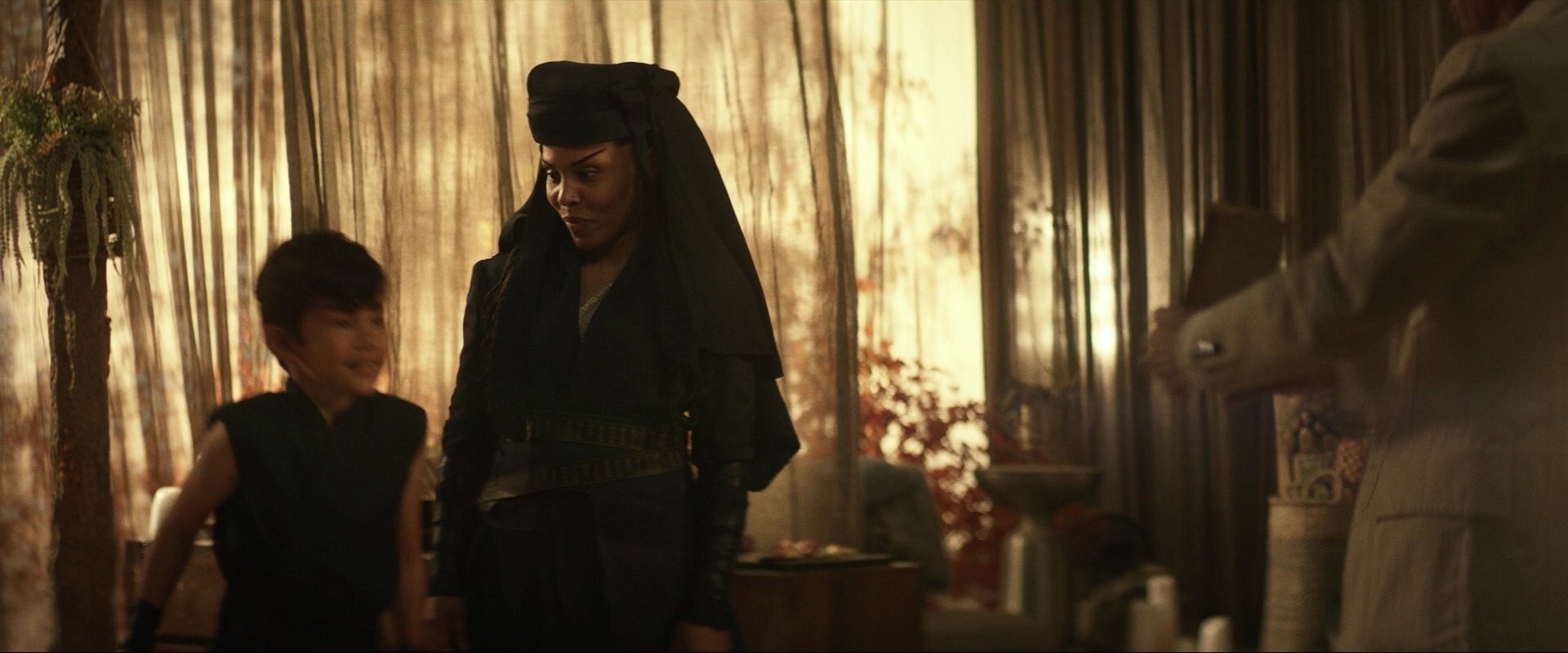 extant_StarTrek_PIC_1x04-AbsoluteCandor_0328.jpg