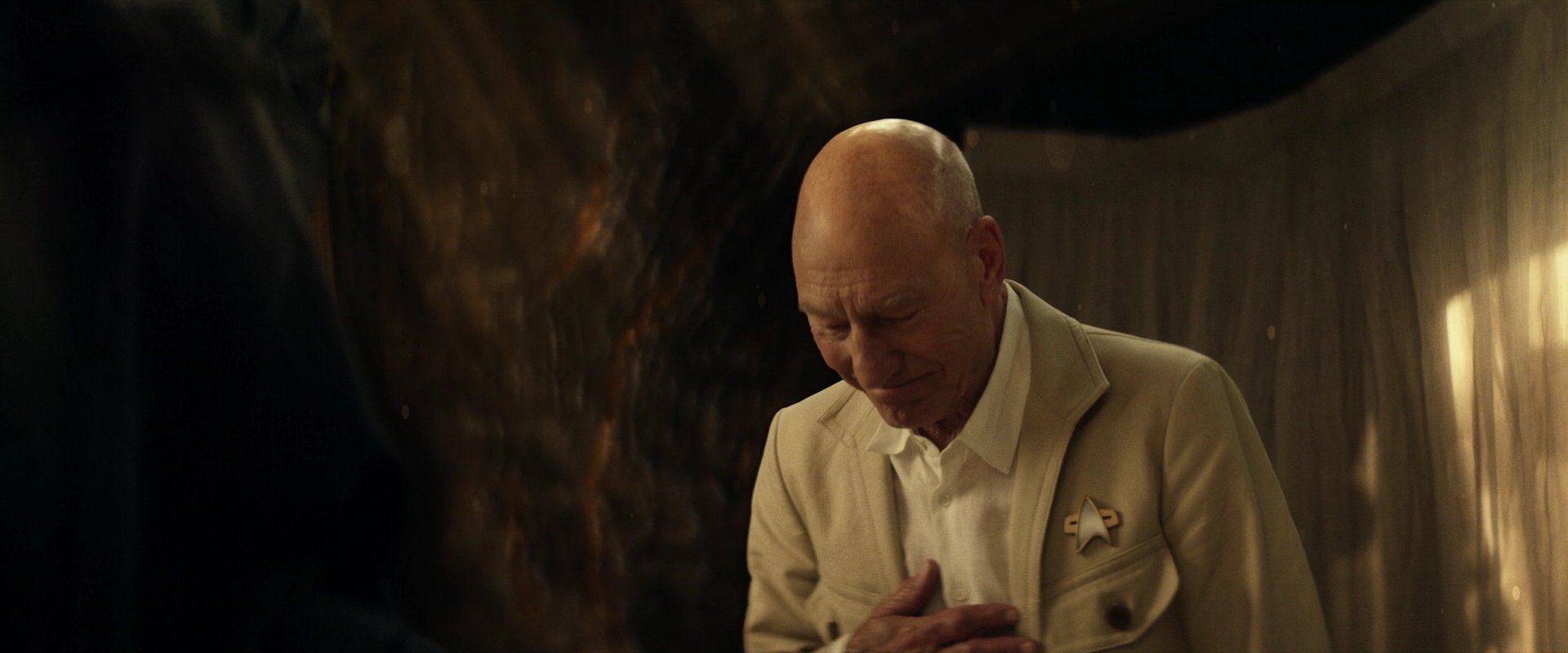 extant_StarTrek_PIC_1x04-AbsoluteCandor_0427.jpg