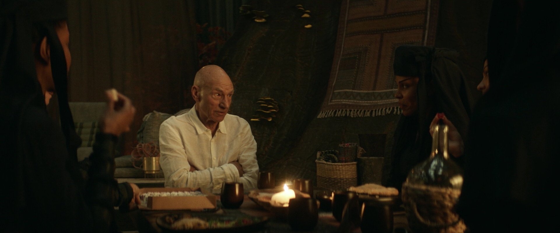 extant_StarTrek_PIC_1x04-AbsoluteCandor_0496.jpg