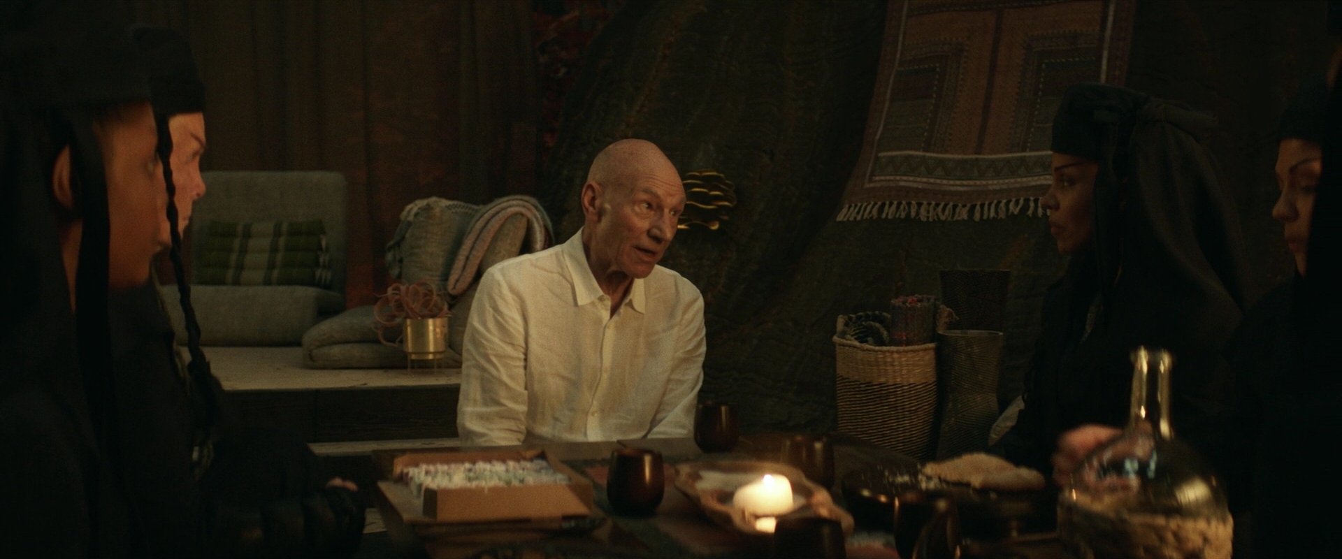 extant_StarTrek_PIC_1x04-AbsoluteCandor_0530.jpg