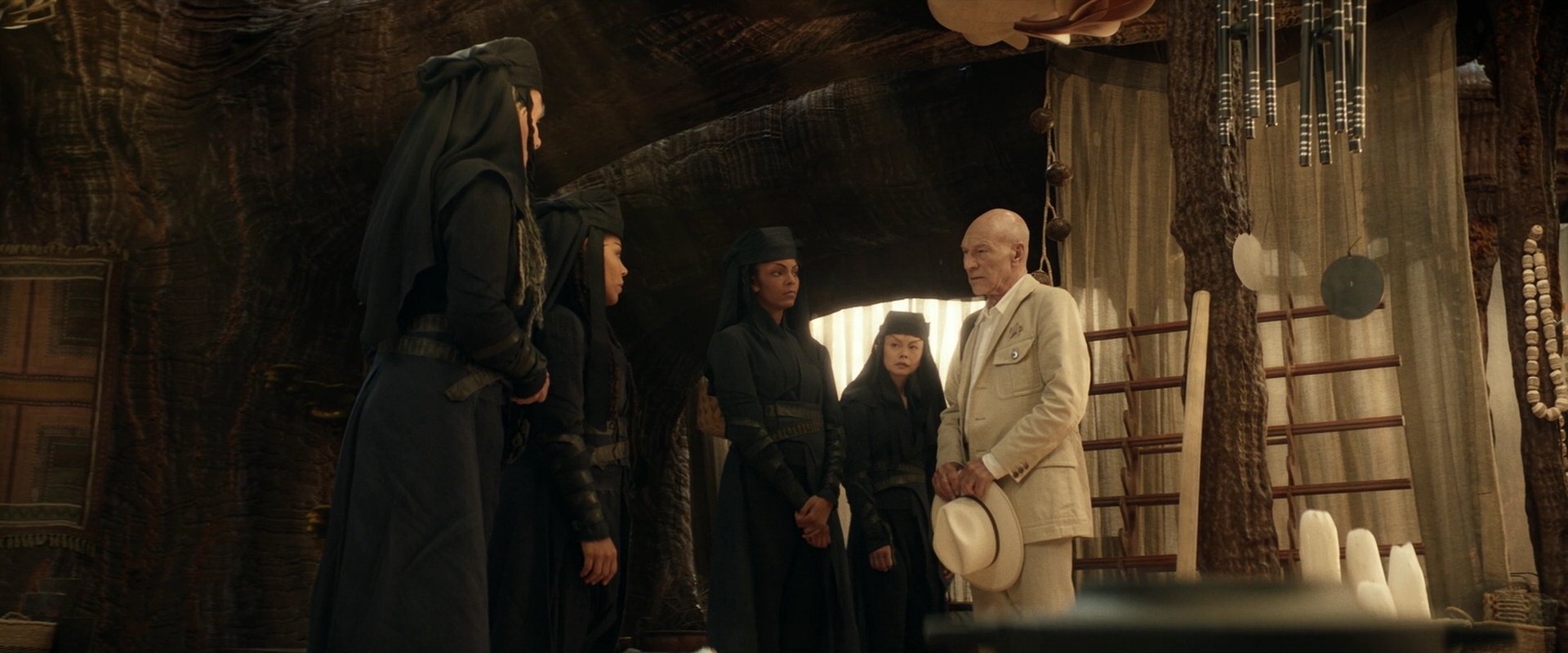 extant_StarTrek_PIC_1x04-AbsoluteCandor_0645.jpg