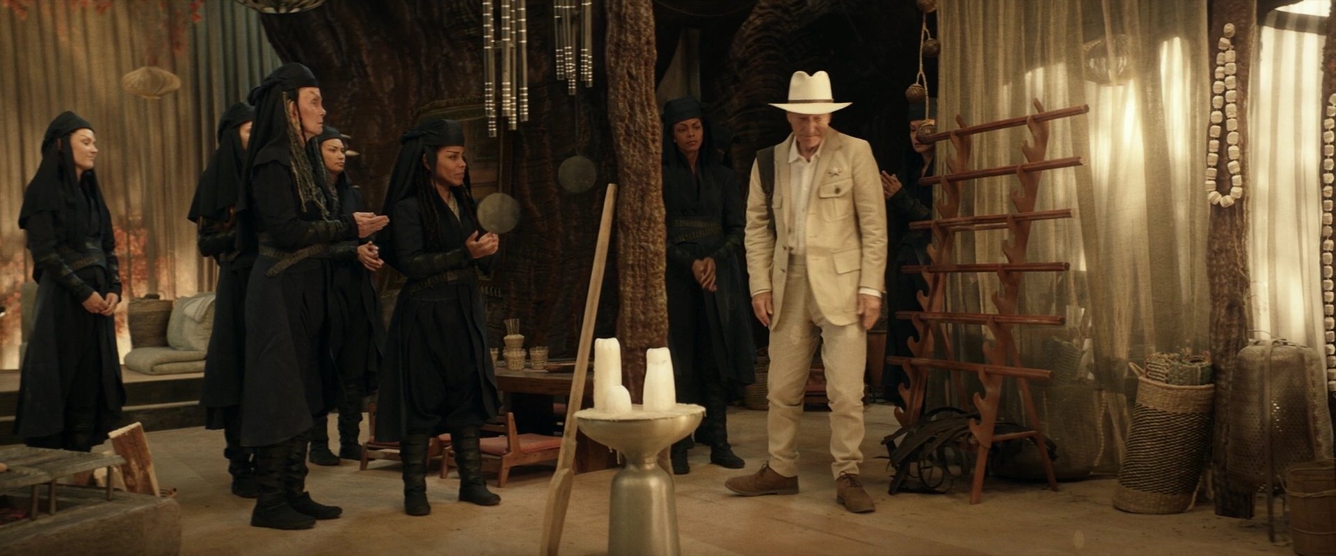 extant_StarTrek_PIC_1x04-AbsoluteCandor_0682.jpg