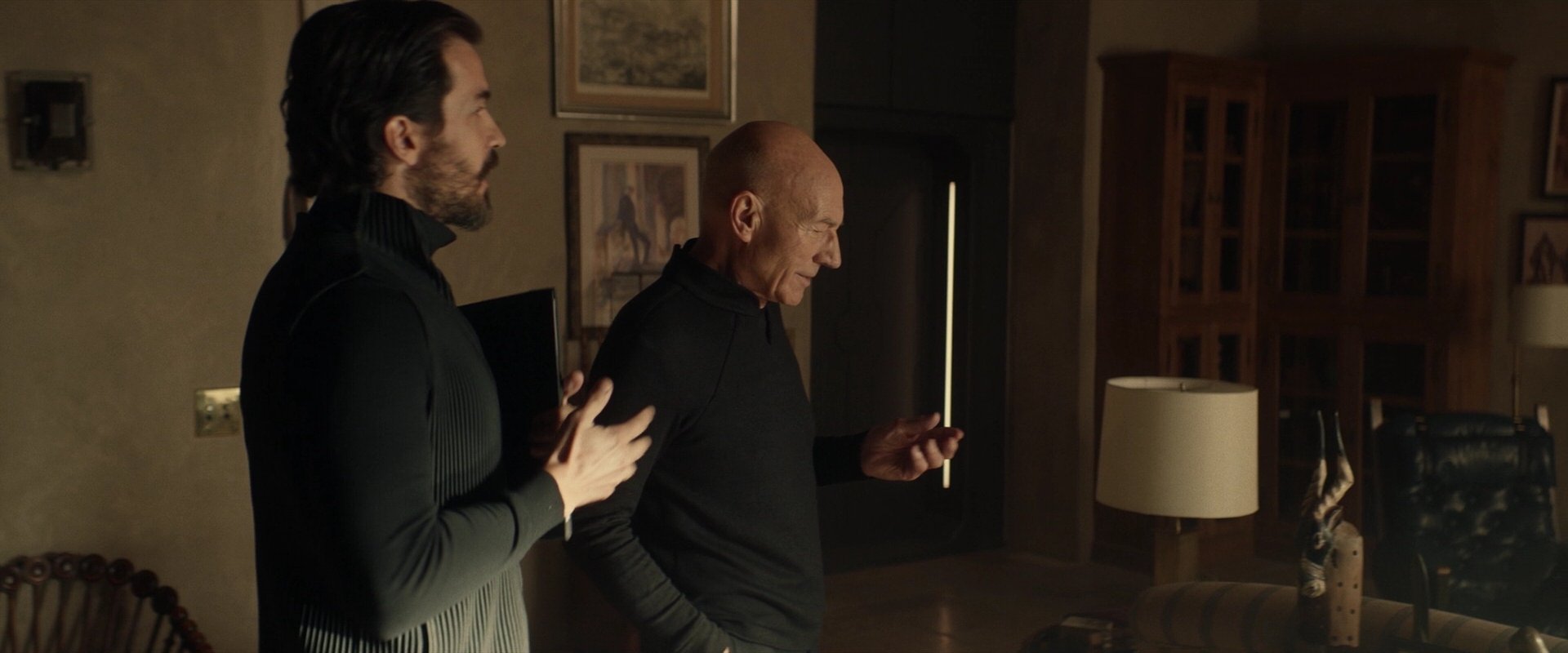 extant_StarTrek_PIC_1x04-AbsoluteCandor_1211.jpg