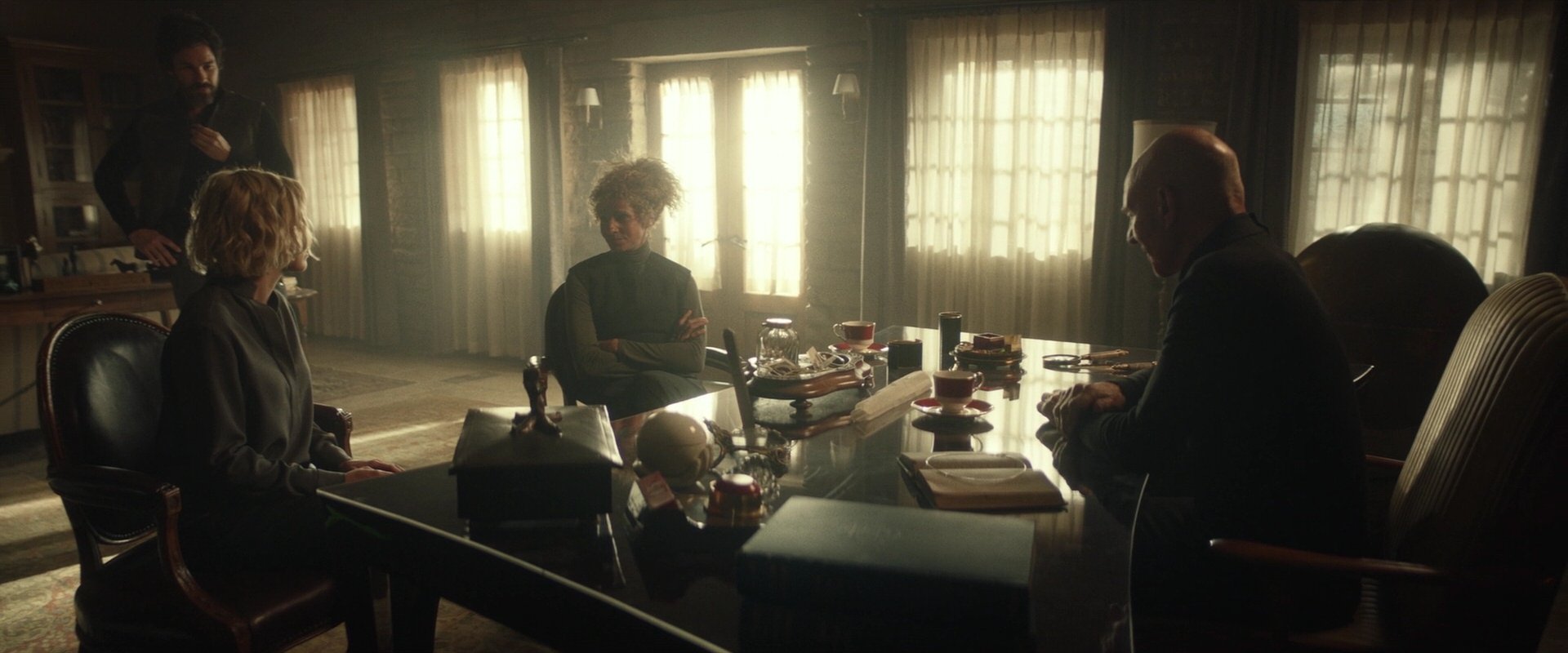 extant_StarTrek_PIC_1x04-AbsoluteCandor_1461.jpg