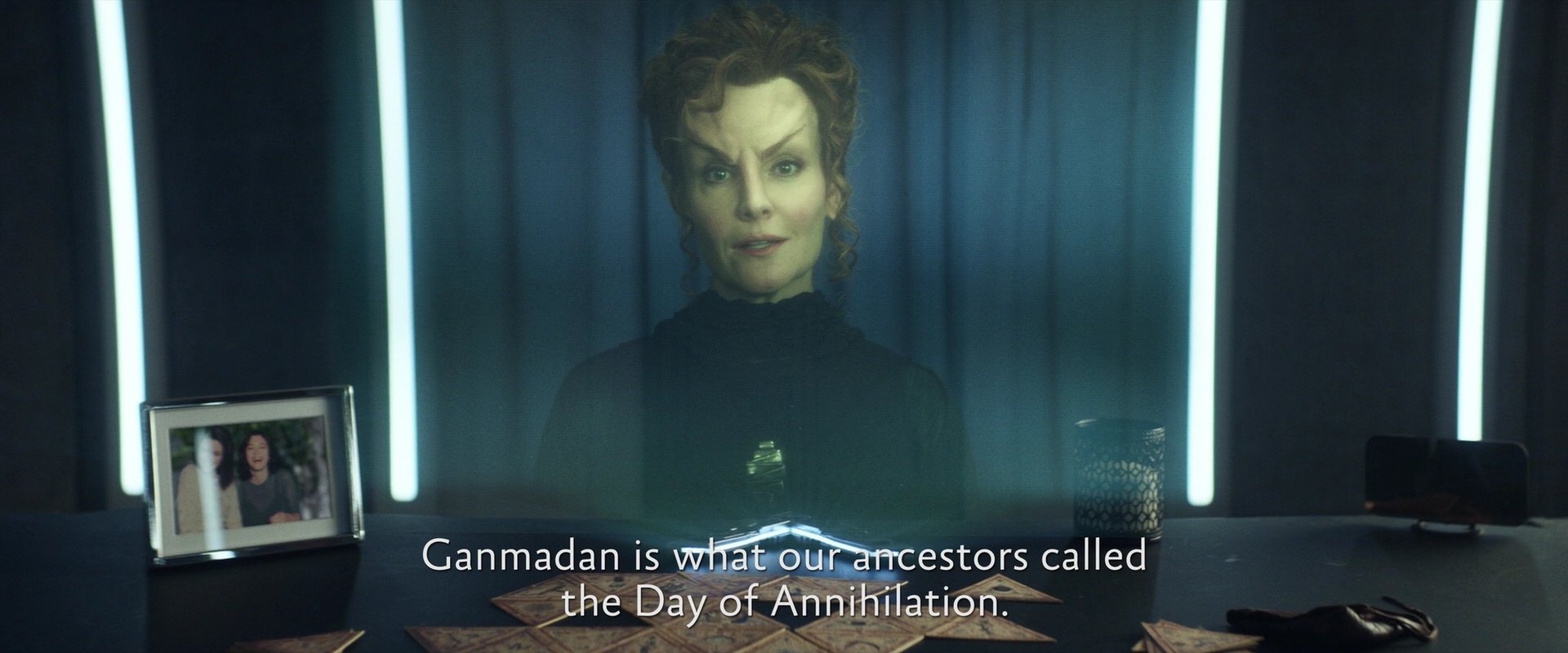 extant_StarTrek_PIC_1x04-AbsoluteCandor_1748.jpg