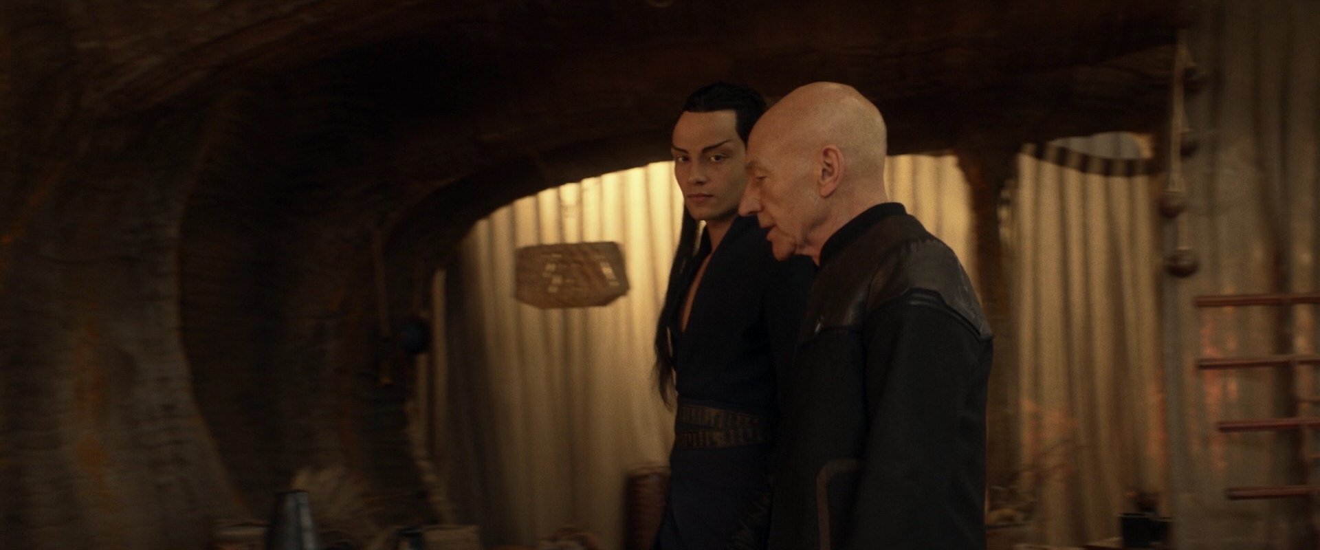 extant_StarTrek_PIC_1x04-AbsoluteCandor_3141.jpg