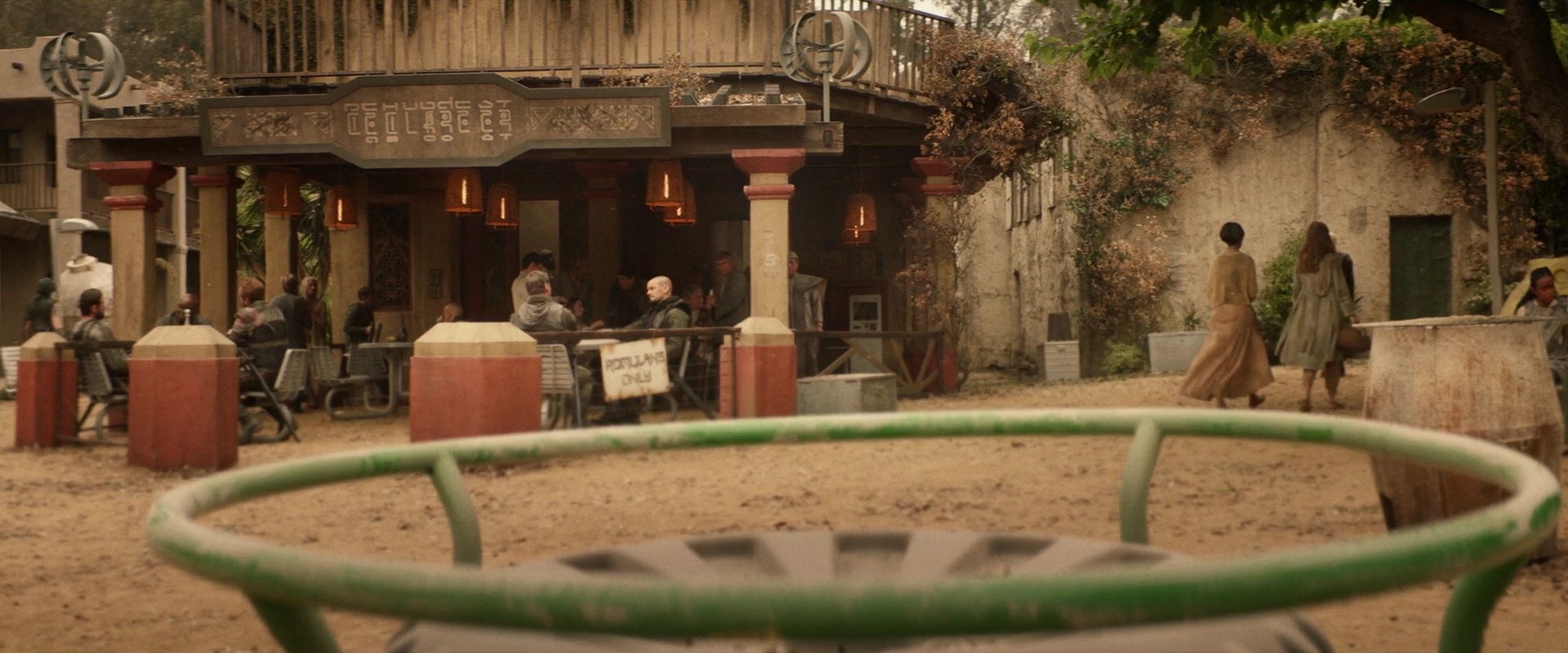 extant_StarTrek_PIC_1x04-AbsoluteCandor_3423.jpg