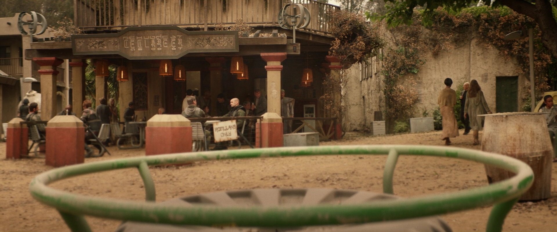 extant_StarTrek_PIC_1x04-AbsoluteCandor_3424.jpg