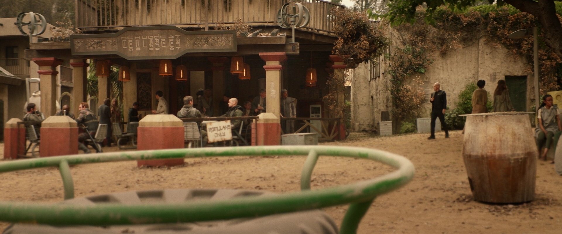 extant_StarTrek_PIC_1x04-AbsoluteCandor_3428.jpg