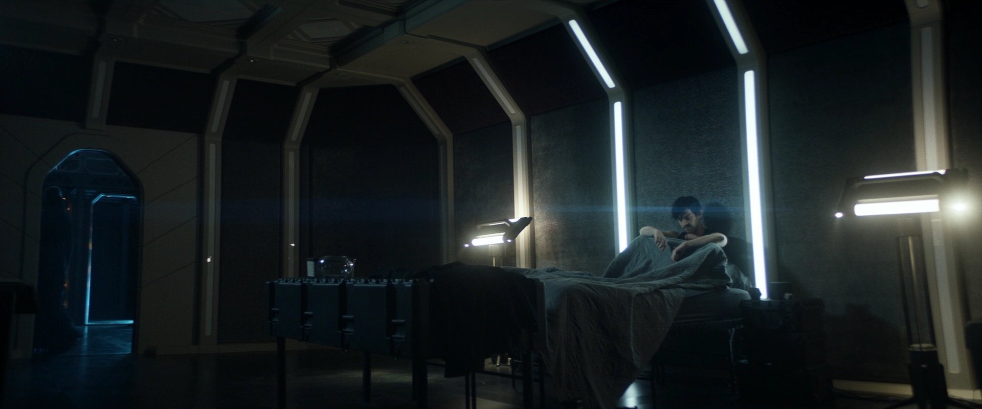 extant_StarTrek_PIC_1x04-AbsoluteCandor_4438.jpg