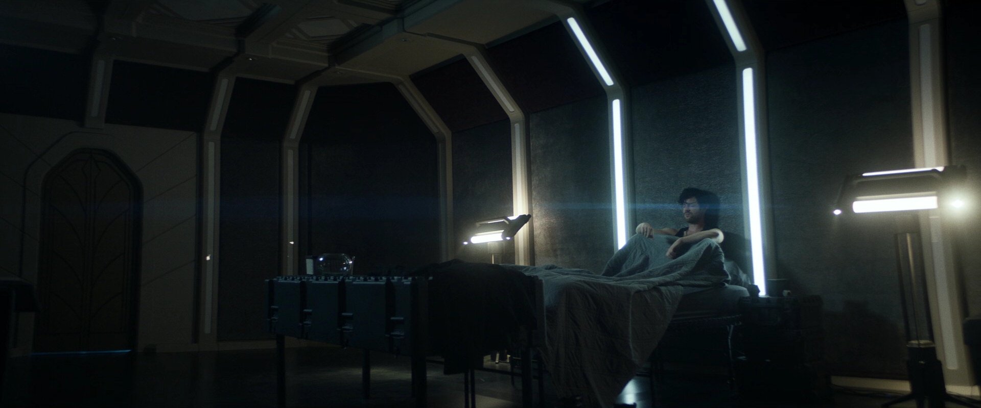 extant_StarTrek_PIC_1x04-AbsoluteCandor_4446.jpg