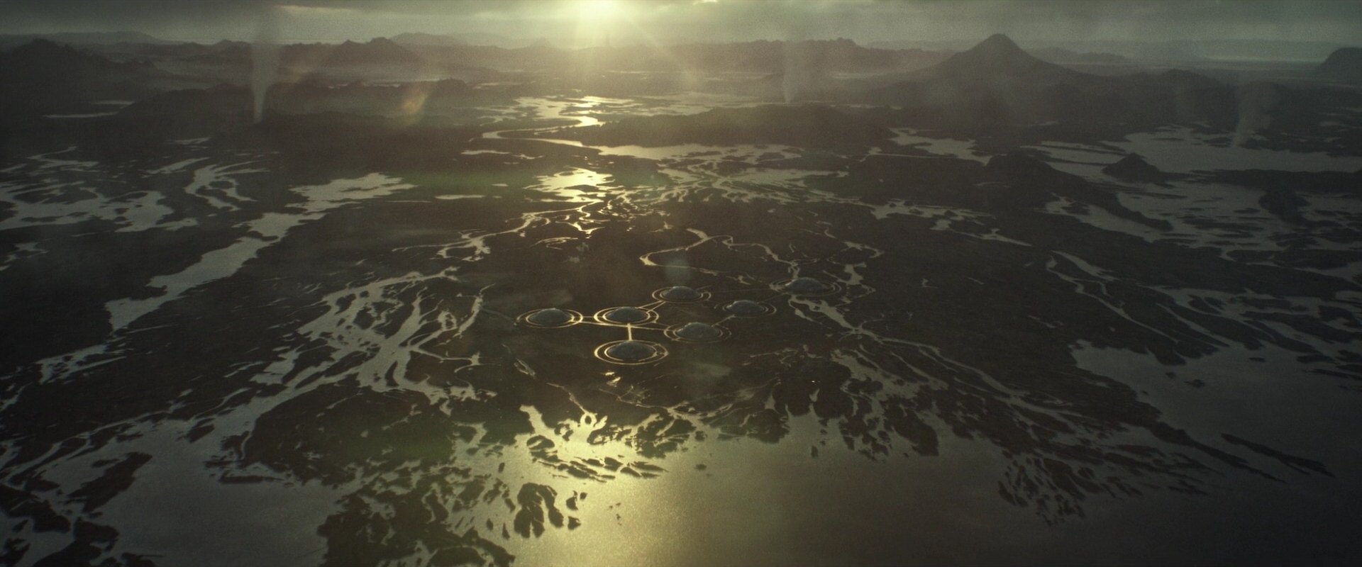 extant_StarTrek_PIC_1x05-StardustCityRag_0188.jpg