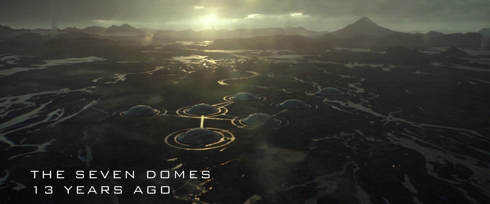 extant_StarTrek_PIC_1x05-StardustCityRag_0196.jpg