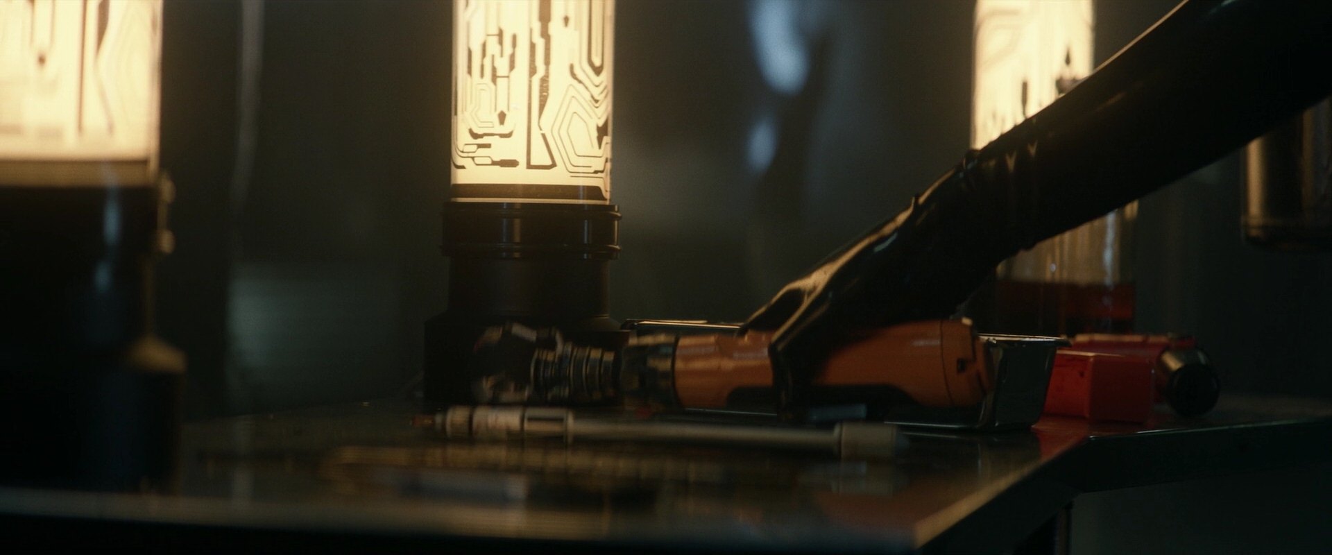 extant_StarTrek_PIC_1x05-StardustCityRag_0235.jpg