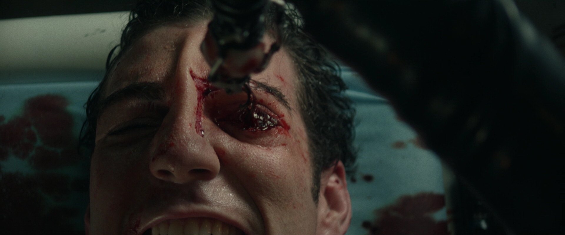 extant_StarTrek_PIC_1x05-StardustCityRag_0256.jpg