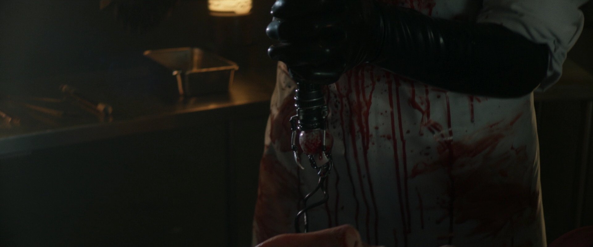 extant_StarTrek_PIC_1x05-StardustCityRag_0258.jpg