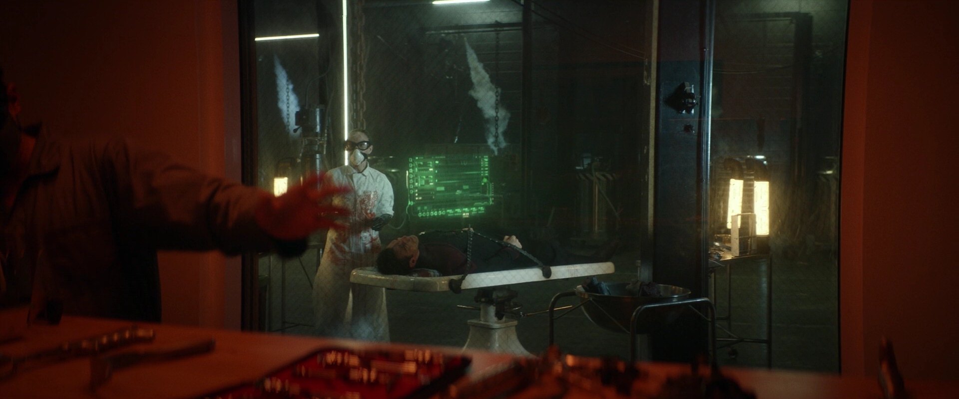 extant_StarTrek_PIC_1x05-StardustCityRag_0299.jpg