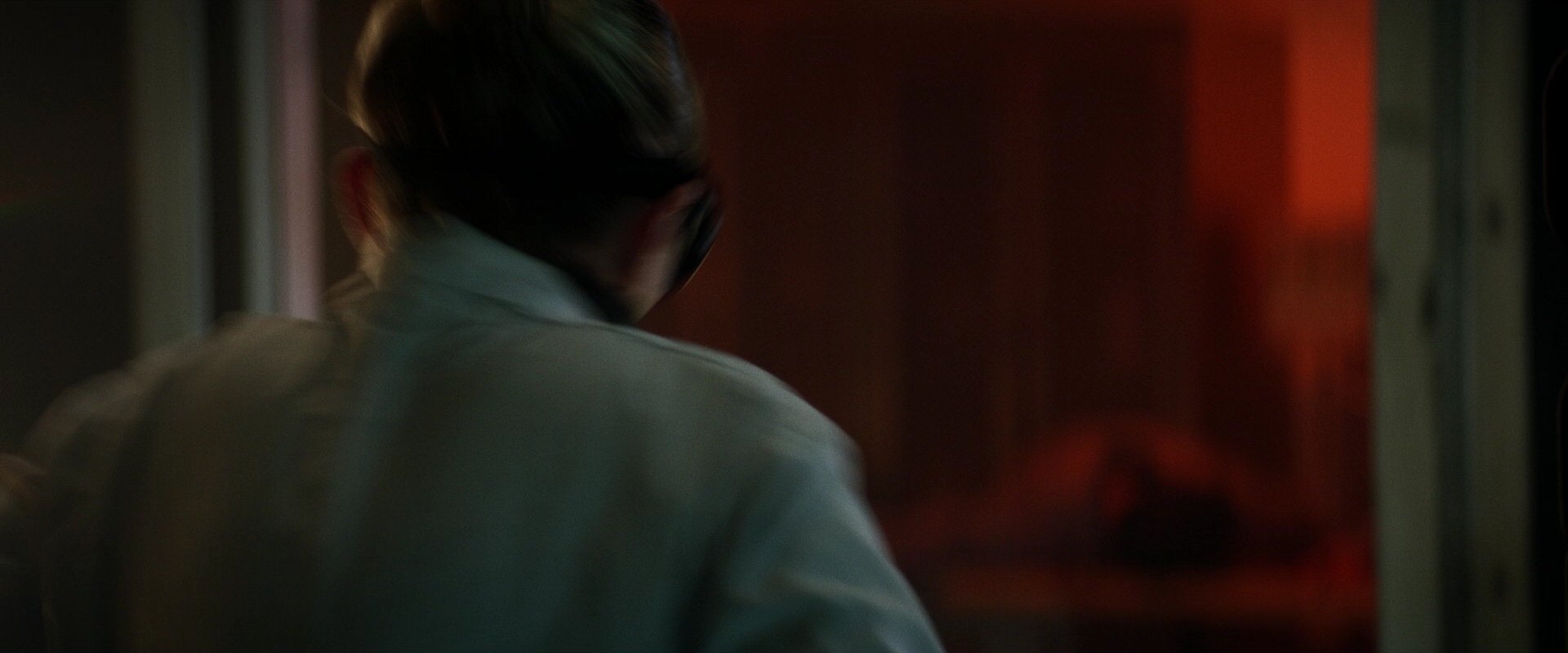 extant_StarTrek_PIC_1x05-StardustCityRag_0300.jpg