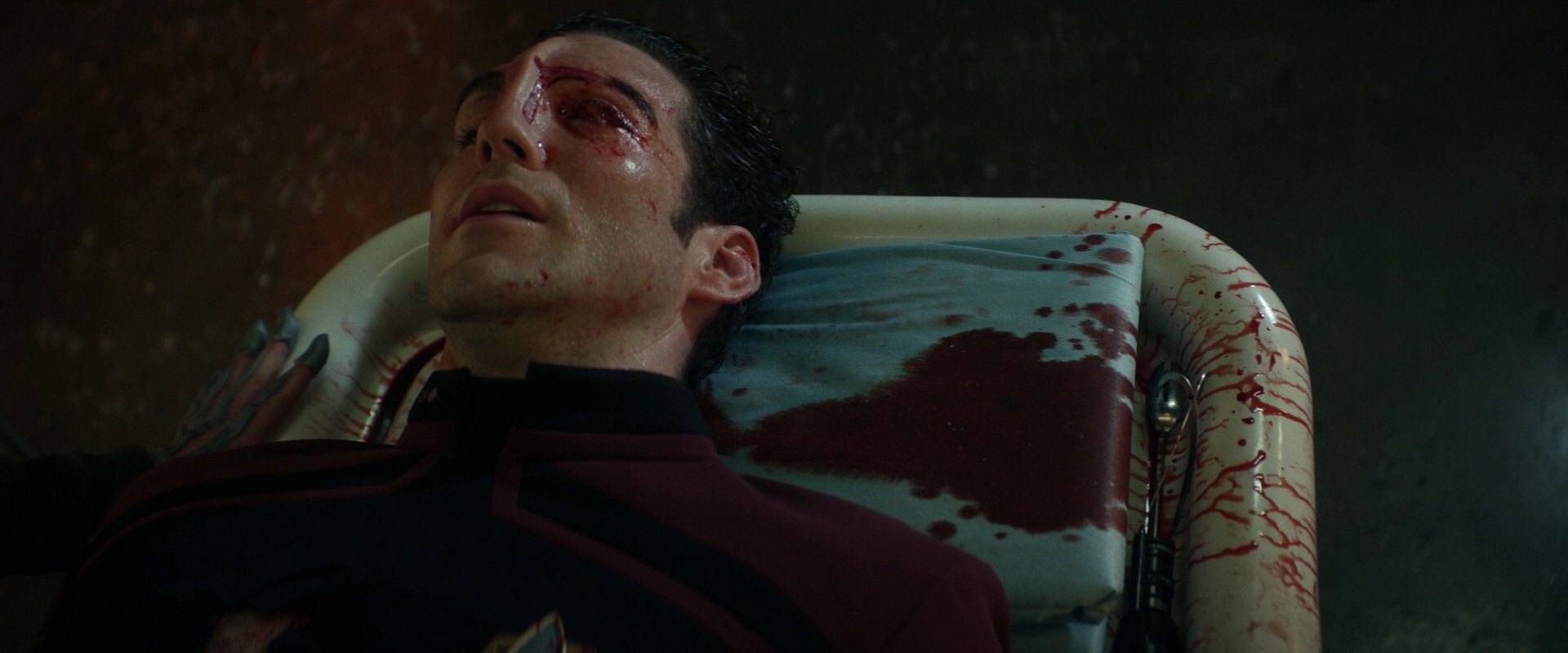 extant_StarTrek_PIC_1x05-StardustCityRag_0315.jpg