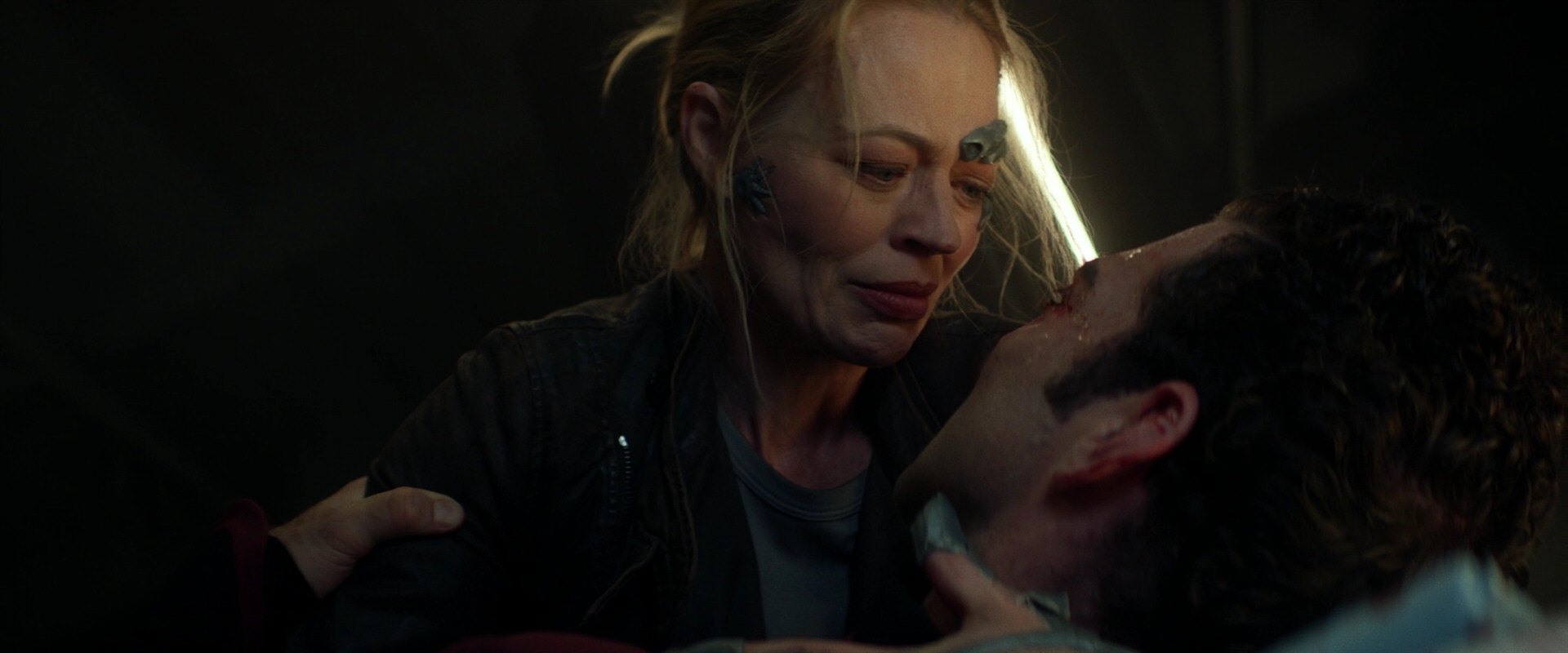 extant_StarTrek_PIC_1x05-StardustCityRag_0363.jpg