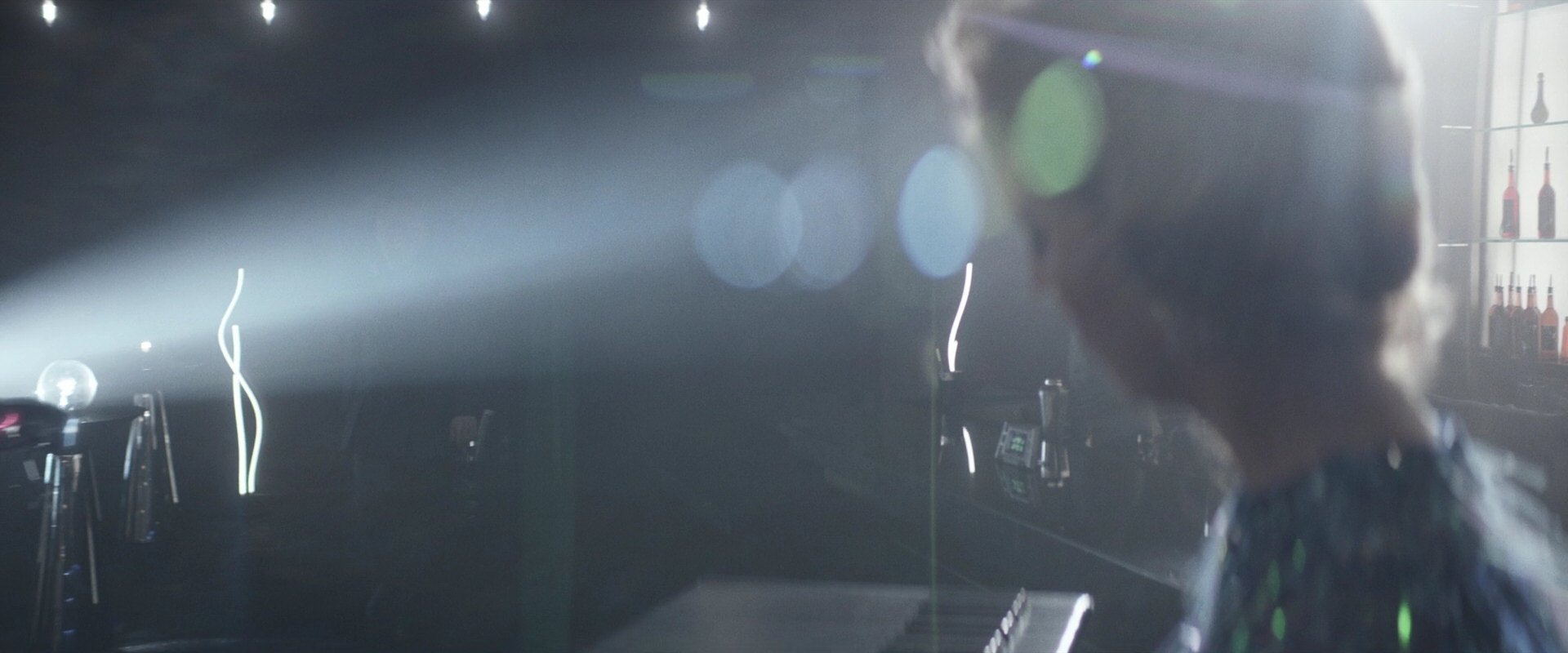extant_StarTrek_PIC_1x05-StardustCityRag_0440.jpg