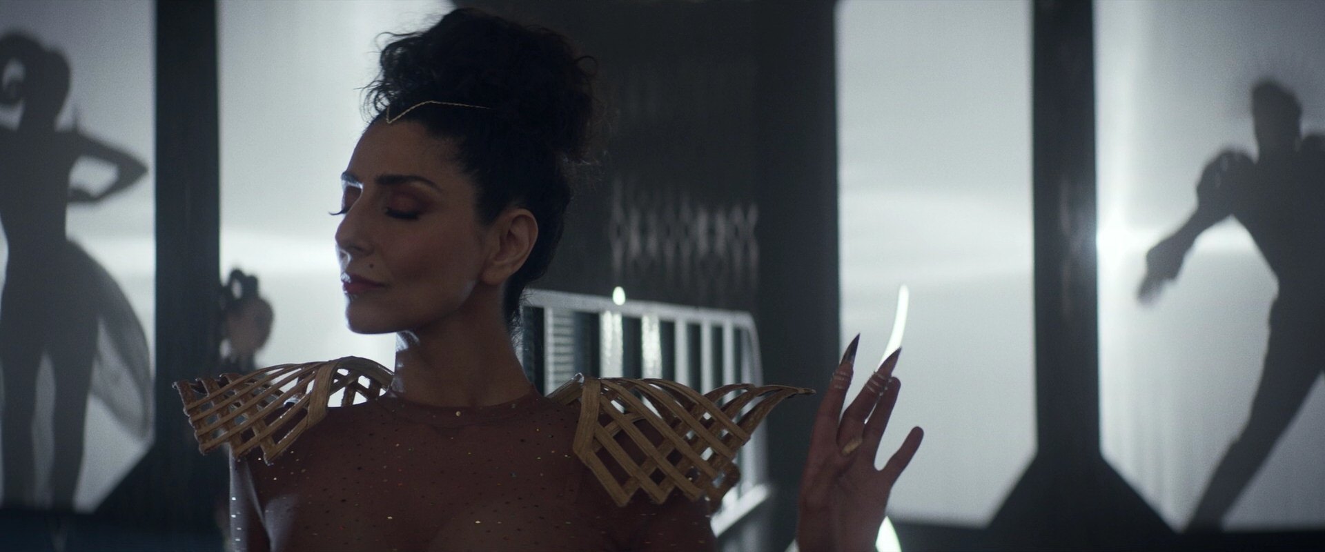 extant_StarTrek_PIC_1x05-StardustCityRag_0455.jpg
