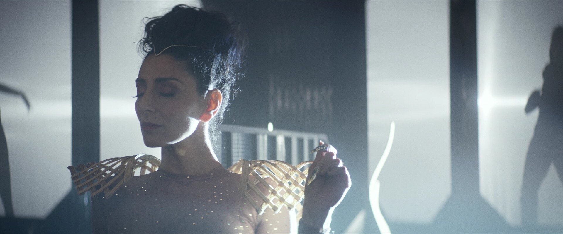 extant_StarTrek_PIC_1x05-StardustCityRag_0458.jpg